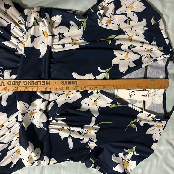 Blue and Cream Casual Sundress with deep V neck fits like a large. - Picture 4 of 12